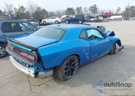 2023 Dodge Challenger Sxt z USA, uszkodzony, nr VIN 2C3CDZAG9PH567805